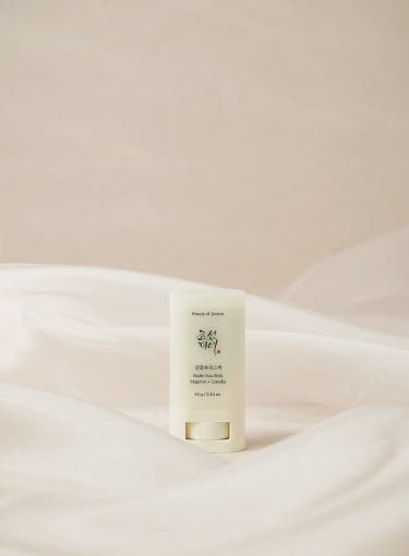 [Beauty of Joseon] Matte sun stick : Mugwort + Camelia 18g (SPF50+ PA++++) X 2EA [DOUBLE SET] - VOTOG